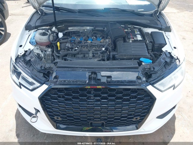 2017 AUDI A3 WAUAUGFF6H1042625 Photo 9