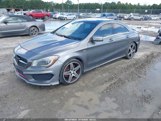 Mercedes-Benz CLA-Class 2015 WDDSJ4EB3FN175478 Image 2