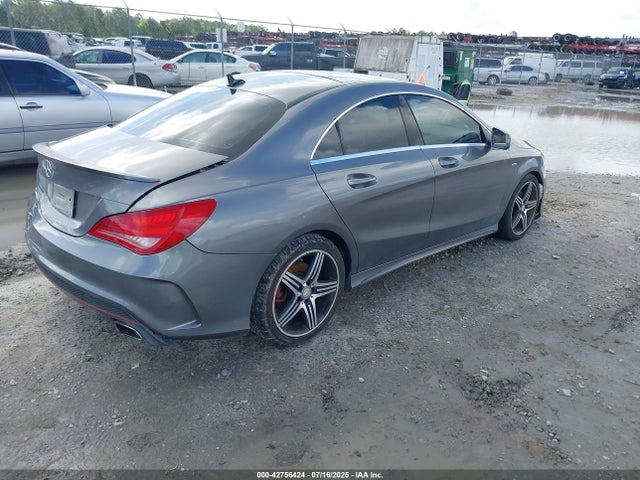 Mercedes-Benz CLA-Class 2015 WDDSJ4EB3FN175478 Image 4