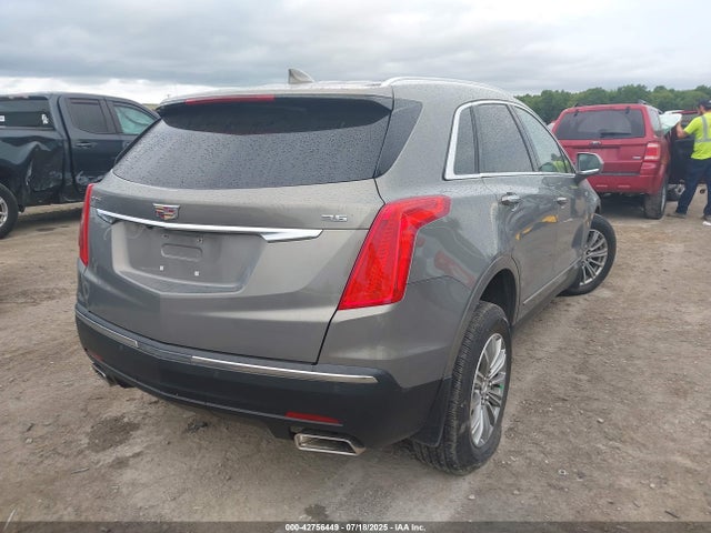 2018 CADILLAC XT5 1GYKNCRS1JZ212705 Photo 3