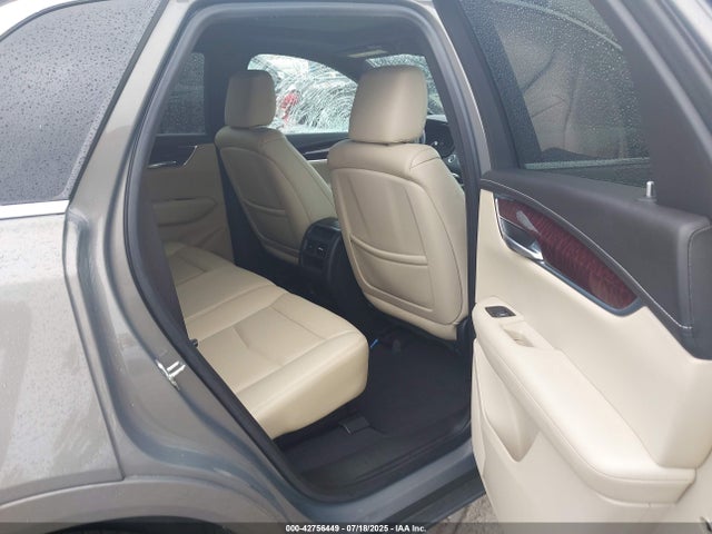 2018 CADILLAC XT5 1GYKNCRS1JZ212705 Photo 7