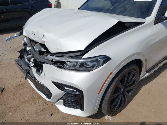 BMW X7 2021 5UXCW2C01M9F09360 Image 6