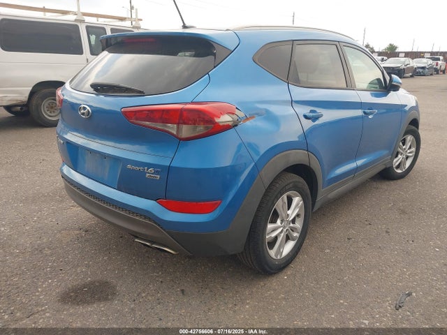 Hyundai Tucson 2016 KM8J3CA27GU089559 Image 4