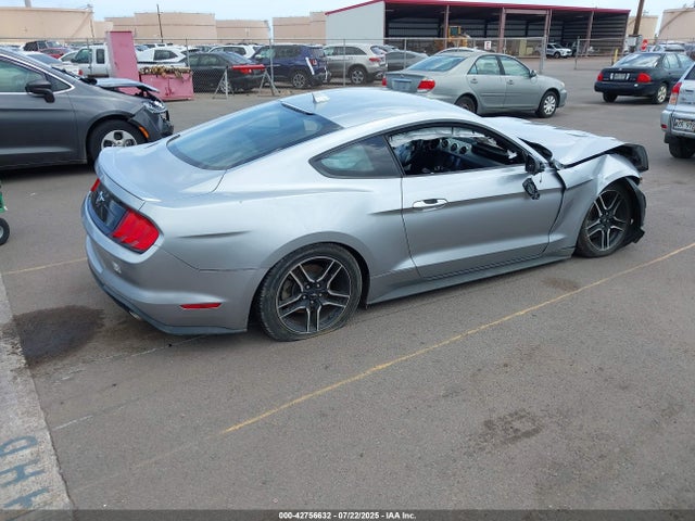 Ford Mustang Ecoboost Premium Fastback 2023 1FA6P8THXP5108957 Image 4