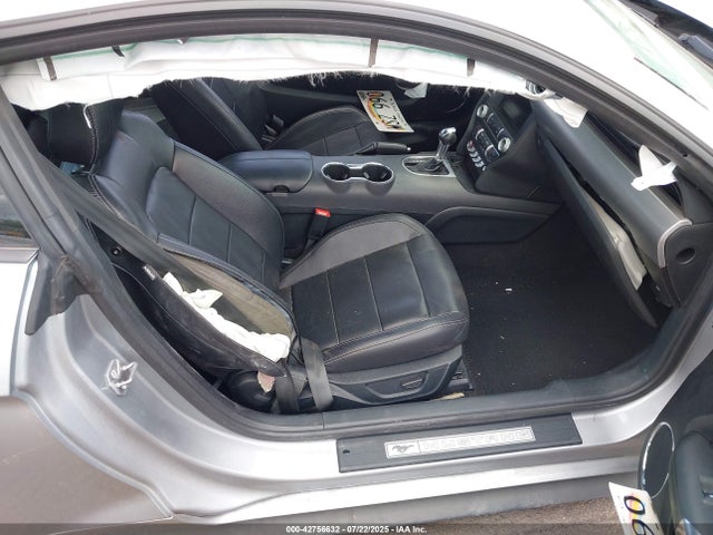 Ford Mustang Ecoboost Premium Fastback 2023 1FA6P8THXP5108957 Image 5