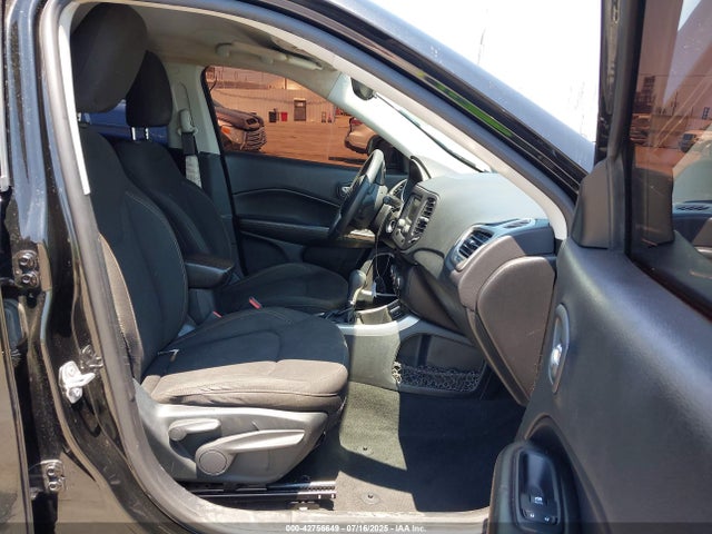 3C4NJCAB6JT408477 Jeep Compass
