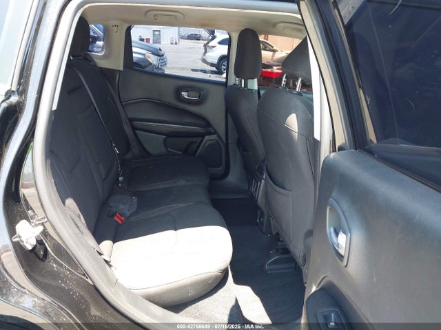 3C4NJCAB6JT408477 Jeep Compass