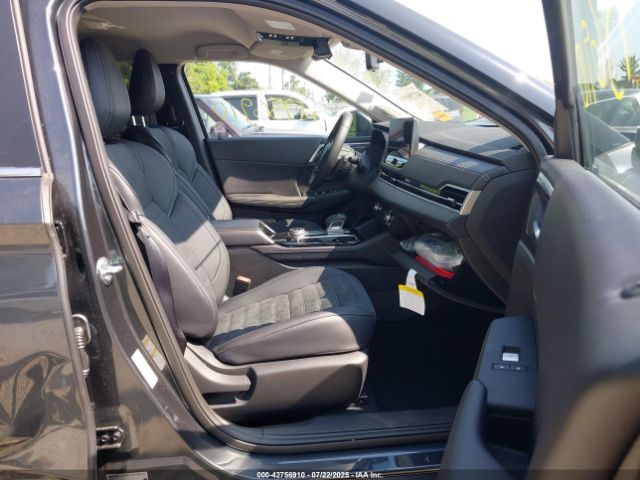 2025 MITSUBISHI OUTLANDER JA4J4VA81SZ014623 Photo 4