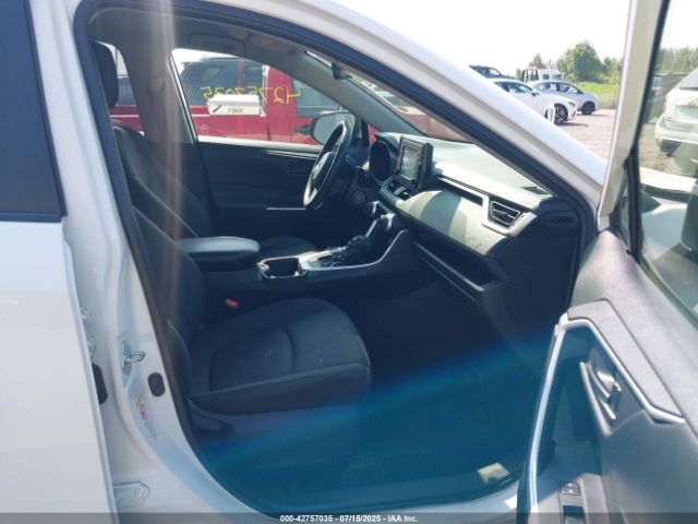 2019 TOYOTA RAV4 JTMF1RFV6KD010591 Photo 4