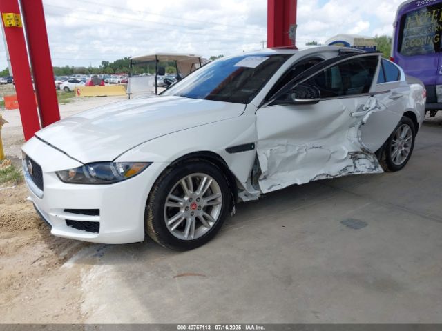 2019 JAGUAR XE SAJAD4FX0KCP50800 Photo 1