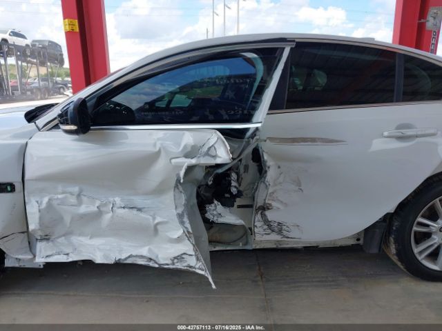 2019 JAGUAR XE SAJAD4FX0KCP50800 Photo 5