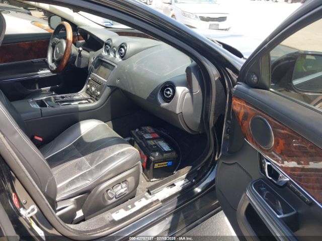 2014 JAGUAR XJ SAJWA1CZ8E8V59961 Photo 4