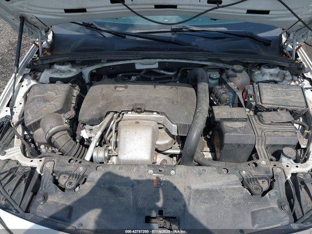 2018 Buick Regal Sportback Essence მანქანა იყიდება აუქციონზე, vin: W04GP6SX0J1047641, აუქციონის ნომერი: 42757200