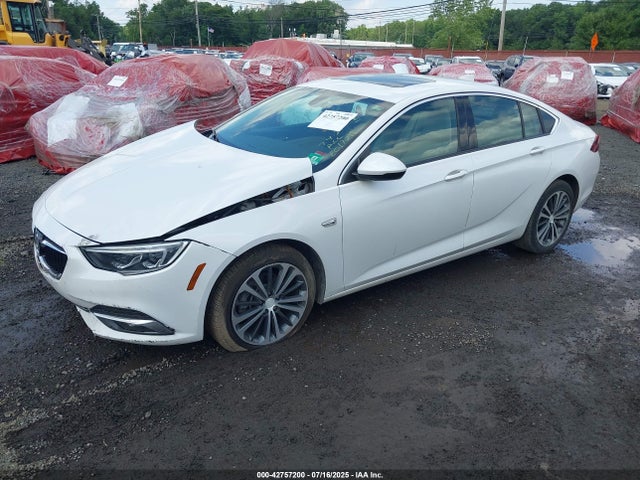 2018 Buick Regal Sportback Essence მანქანა იყიდება აუქციონზე, vin: W04GP6SX0J1047641, აუქციონის ნომერი: 42757200