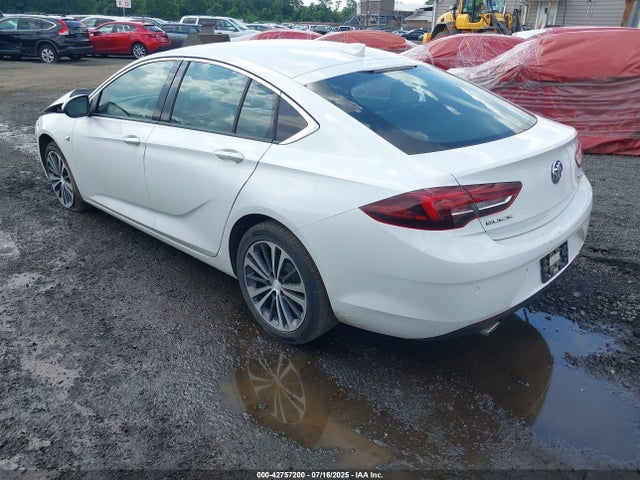 2018 Buick Regal Sportback Essence მანქანა იყიდება აუქციონზე, vin: W04GP6SX0J1047641, აუქციონის ნომერი: 42757200