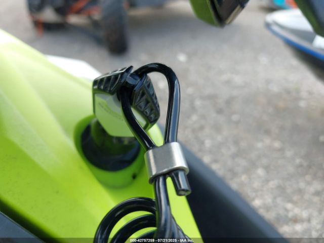 2023 SEADOO SPARK YDV50618A323 Photo 10