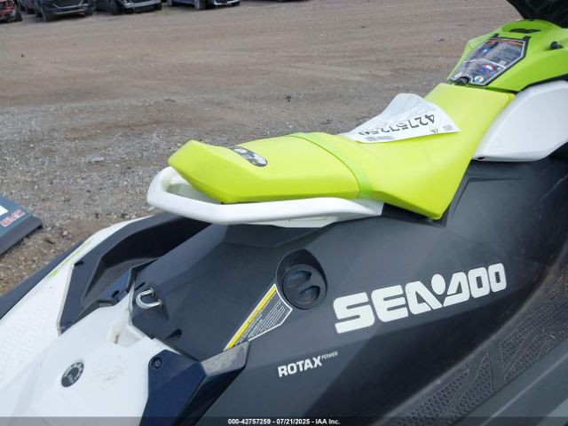 2023 SEADOO SPARK YDV50618A323 Photo 7