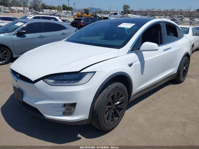 2016 TESLA MODEL X 5YJXCBE25GF016623 Photo 1