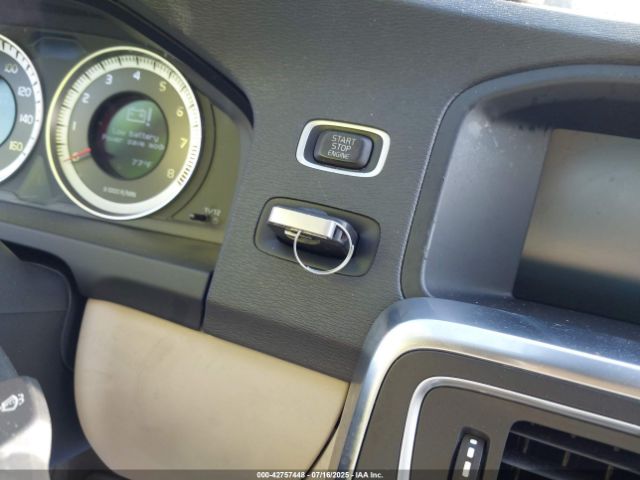 2012 VOLVO S60 YV1622FS0C2115578 Photo 10