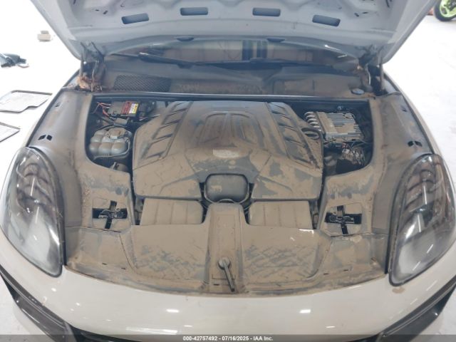 2021 PORSCHE CAYENNE COUPE WP1BF2AY2MDA51228 Photo 9