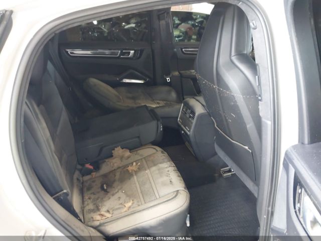 2021 PORSCHE CAYENNE COUPE WP1BF2AY2MDA51228 Photo 7