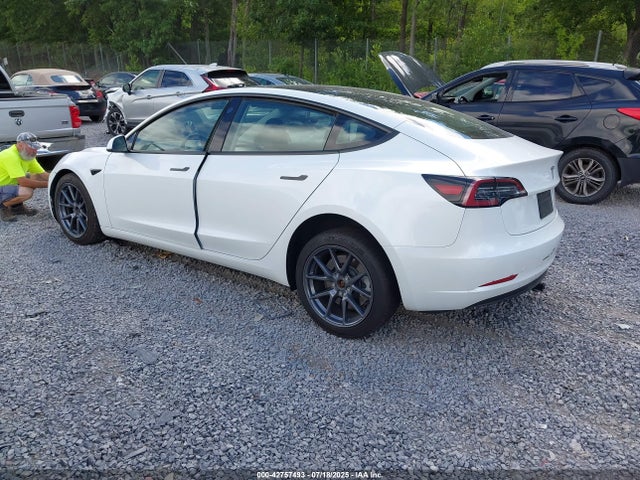2023 TESLA MODEL 3 5YJ3E1EAXPF510423 Photo 2