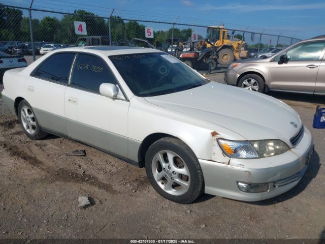 2001 LEXUS ES 300 JT8BF28G310340179 Photo 0