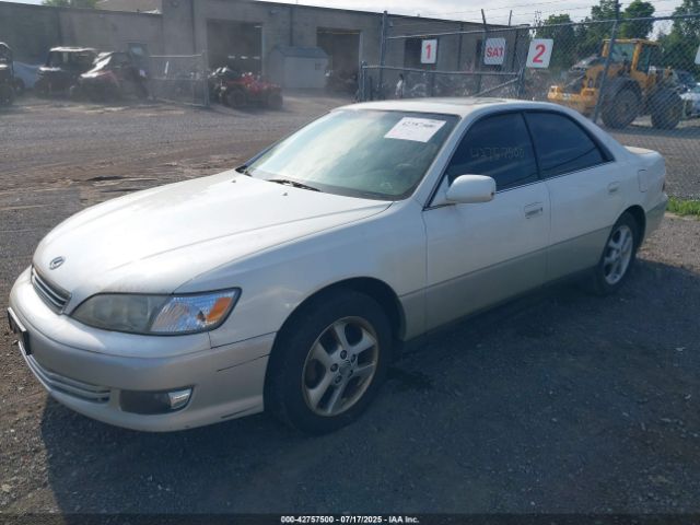 2001 LEXUS ES 300 JT8BF28G310340179 Photo 1