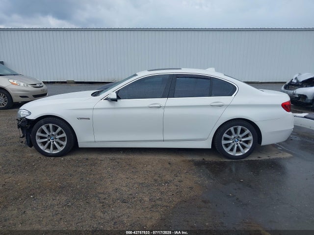 WBA5B3C52GG254011 BMW 2016