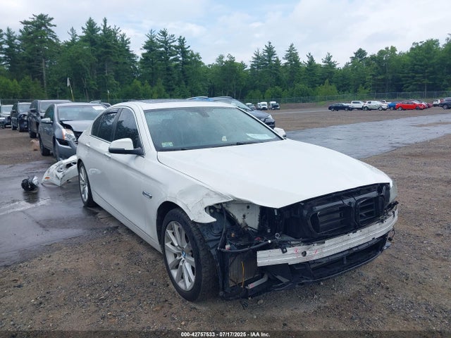 WBA5B3C52GG254011 BMW 2016