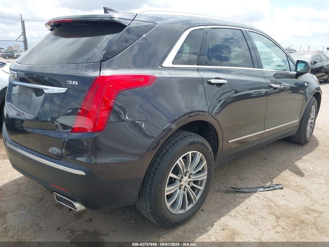 2017 CADILLAC XT5 1GYKNBRS6HZ135608 Photo 3
