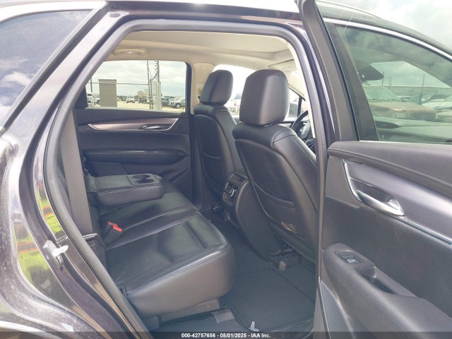 2017 CADILLAC XT5 1GYKNBRS6HZ135608 Photo 7