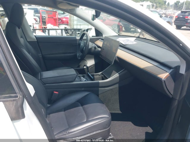 2020 TESLA MODEL Y 5YJYGDEF3LF033759 Photo 4