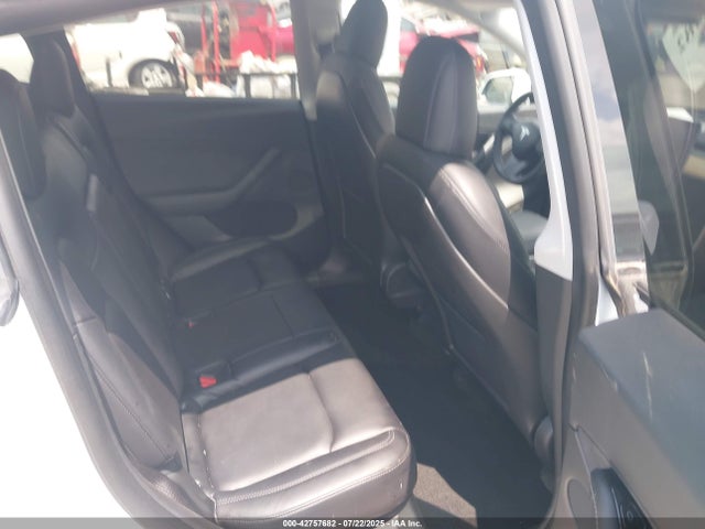 2020 TESLA MODEL Y 5YJYGDEF3LF033759 Photo 7