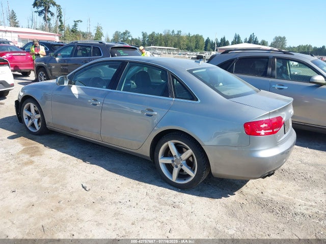 2011 AUDI A4 WAUFFAFL1BN033821 Photo 2