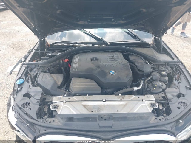 WBA5R1C56KAK06801 BMW 330I