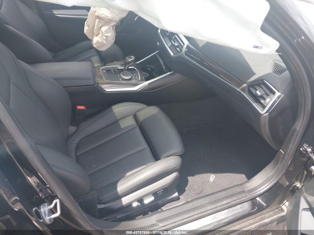 WBA5R1C56KAK06801 BMW 330I