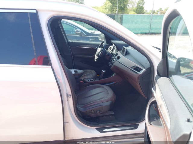WBXHT3C34G5E52439 BMW X1
