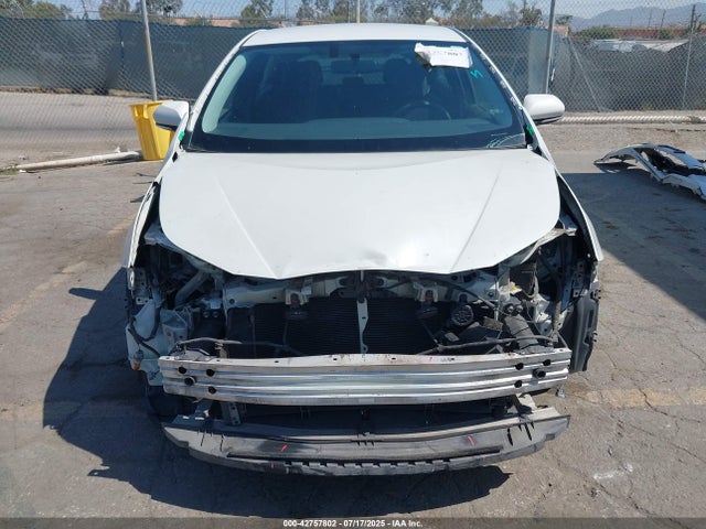 JTDKBRFU6G3521945 Toyota 2zr-fxe,1nm