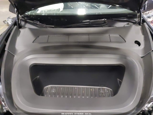 2024 TESLA MODEL Y 7SAYGAEE2RF071436 Photo 9