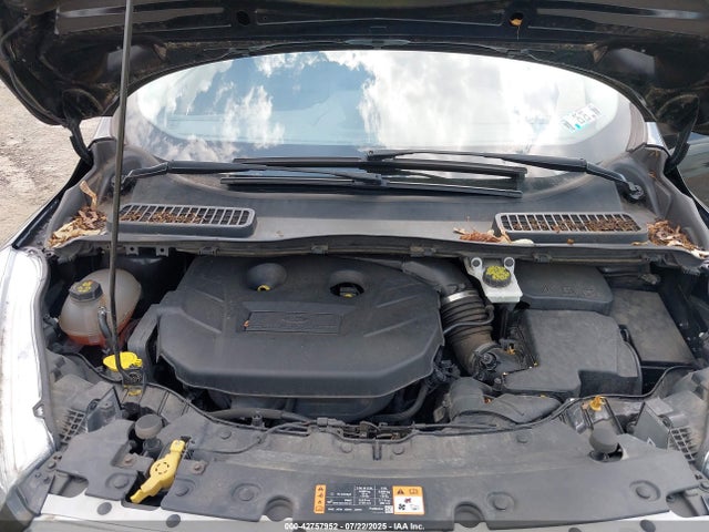 1FMCU9J9XJUB66275 Ford 2018