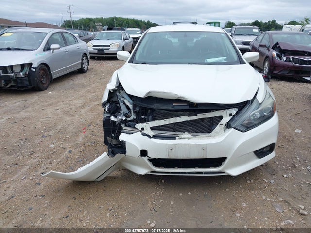 Nissan 2017 2017 1N4AL3AP0HC263100 Image 13