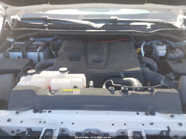 Toyota v35a-fts 2022 5TFLA5DA7NX045686 Image 10