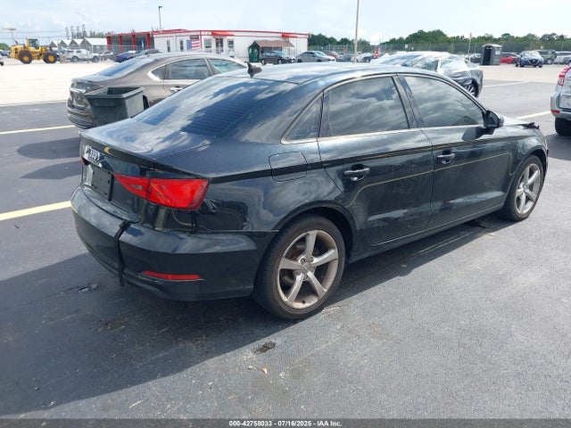2015 AUDI A3 WAUACGFF4F1012782 Photo 3