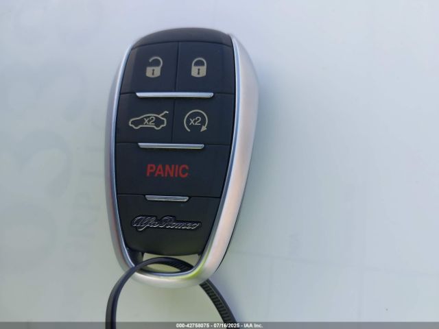 2023 ALFA ROMEO GIULIA ZARFAMEVXP7671394 Photo 10