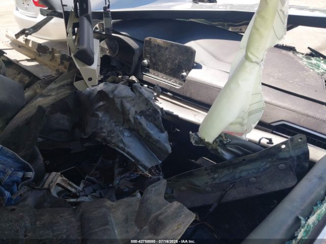 2022 MITSUBISHI OUTLANDER JA4J3VA84NZ073768 Photo 4