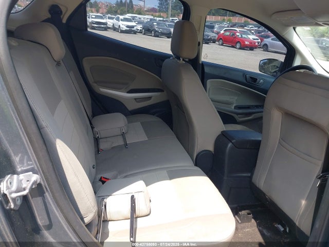 MAJ6P1SL8JC221757 Ford 2018