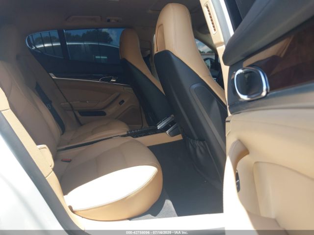 2016 PORSCHE PANAMERA WP0AA2A71GL003099 Photo 7