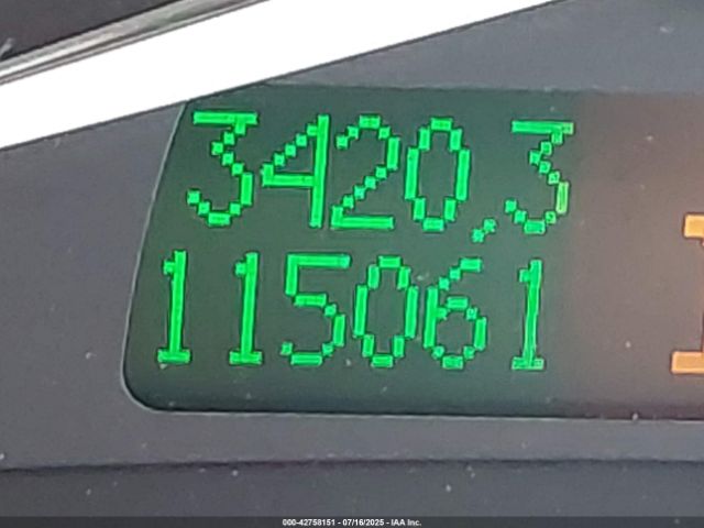 2004 SAAB 9-3 YS3FB49S841001633 Photo 6