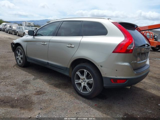 2013 VOLVO XC60 YV4902DZ7D2445662 Photo 2